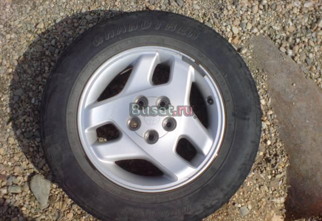 Колеса на Toyota RAV4 215/70R16 б/у Екатеринбург