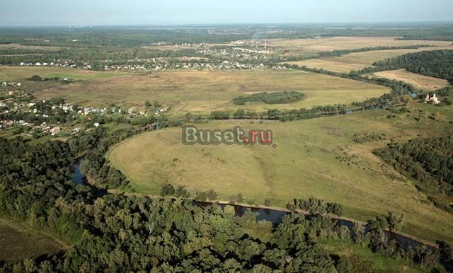 Участок в 80 км от МКАД, на берегу реки, рядом лес Москва