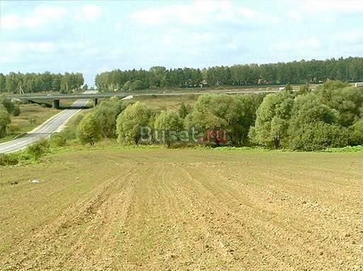 Участок в 54 км от МКАД,собст. озеро, рядом лес Москва