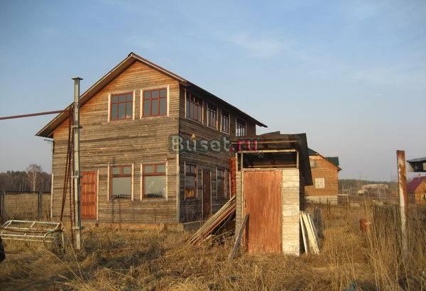 2-х этажный дом с  участком в деревне Макарово Жуков