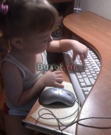 Стелаж + компьютерный угловой стол Нижнекамск