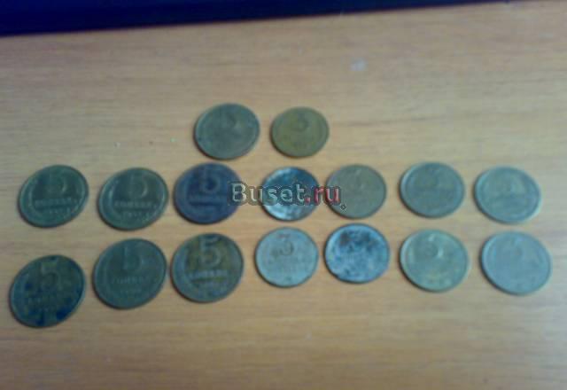 Продаю 16 монет Москва