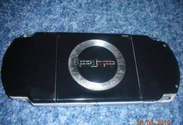 PSP Slim + карта памяти на 4 гб Москва