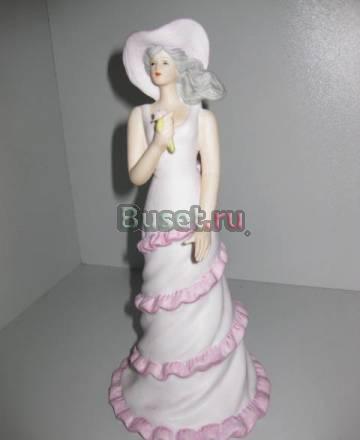   девушка с розой (выс. 24 см.) ,фарфор Санкт-Петербург