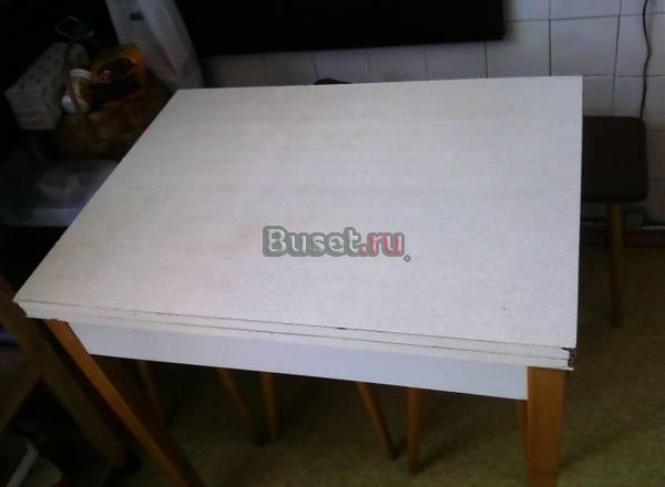 Стол кухонный, размер 60х80, раскладывается Москва