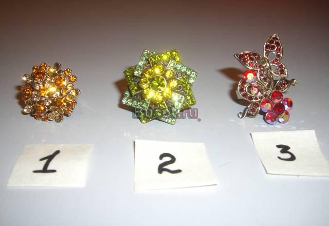 Шикарные кольца усыпанные стразами новые Москва