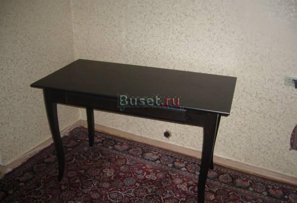 Изящный письменный стол из дорого гарнитура,под старину. Москва