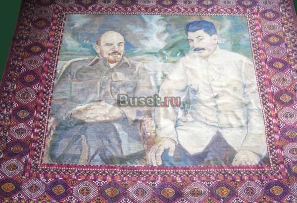 Продаю раритетные ковры. Распрадаю коллекцию старинных антик Москва