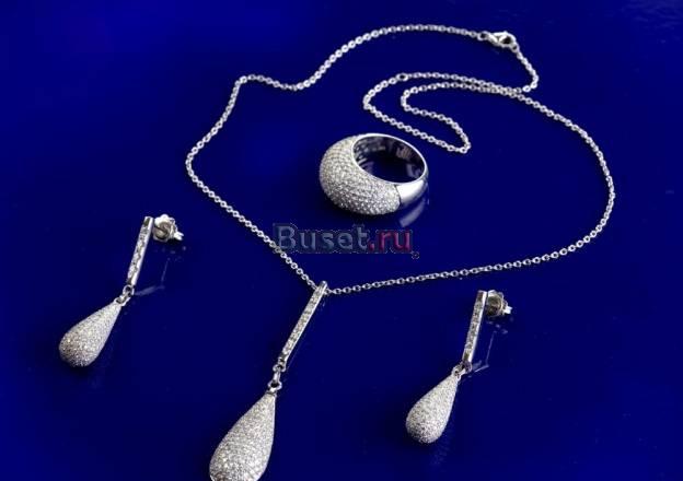 Брендовая подвеска 137 бриллиантов Москва