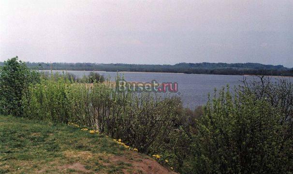 Кирпичный дом и участок 30 соток, развитая деревня Себеж