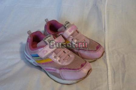 Кроссовки р-р 32  / стелька 20,5 Москва