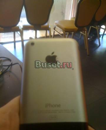 Iphone 2G 16 gb в отличном состояние Москва