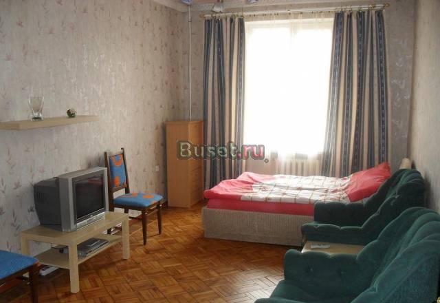 Посуточно, 2-х комн.кв. у метро Санкт-Петербург