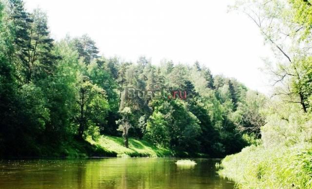 Земля у реки Истра с готовыми коммуникациями Москва