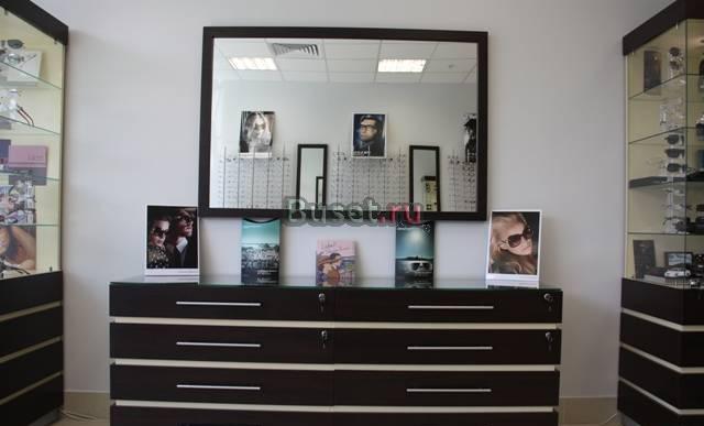 Торговое оборудование салона оптики(часы, ювелир.) Москва