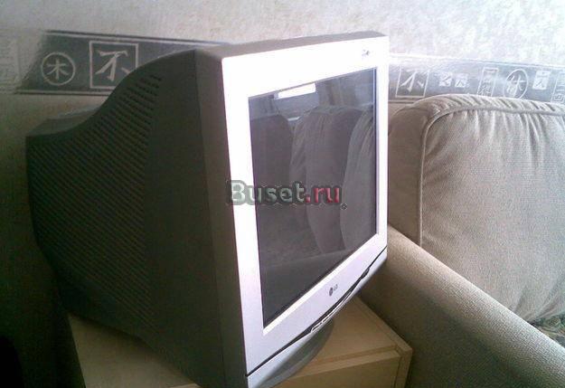 Мониторы LG,Flatron F700P Москва