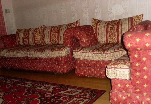 Мягкая мебель б/у Москва