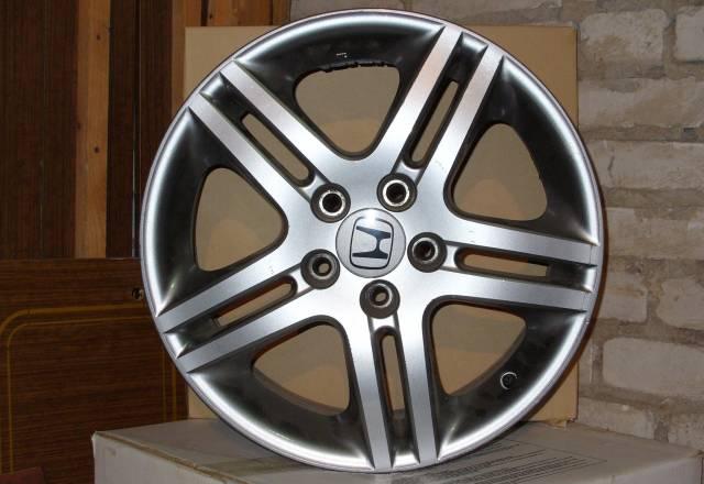 Оригинальные диски R-17 на Honda Accord VII Москва