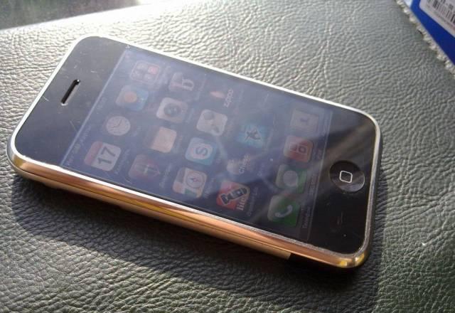 IPhone 2g 16Gb Москва
