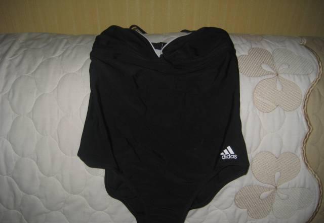 Черный совместный купальник adidas 42 Москва