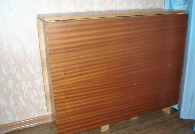 Стол-книжка Санкт-Петербург