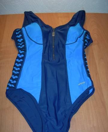 Купальник Arena р 42-44 Москва