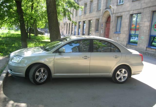 Toyota Avensis, 2003 Санкт-Петербург