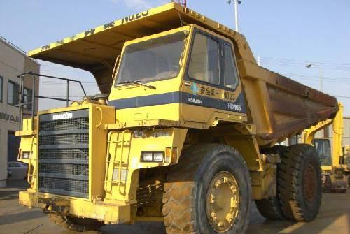 Карьерный самосвал komatsu HD465-5  1994 г Владивосток