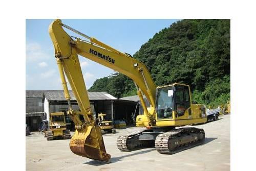 Японский экскаватор komatsu PC200-8N1 2008 г Владивосток
