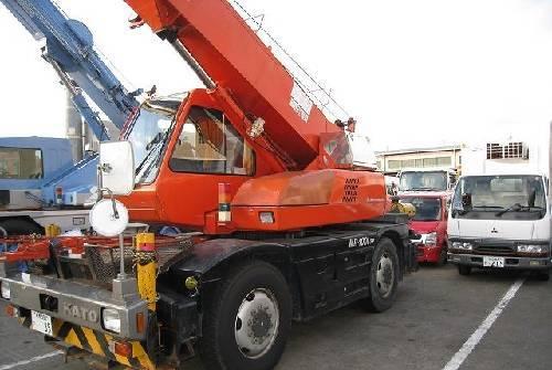 Кран kato KR10HL 1997 г Владивосток
