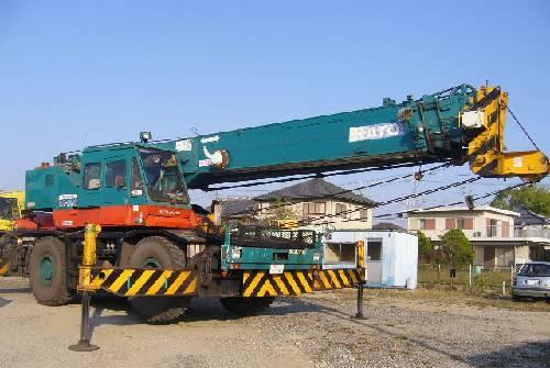 Кран kato KR25H-V 1992 г Владивосток