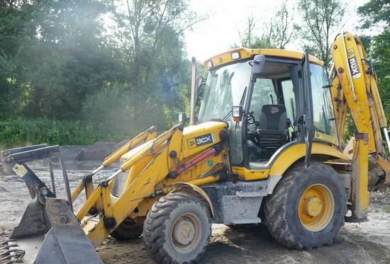 Экскаватор-погрузчик JCB 3CX, 2000 года Санкт-Петербург