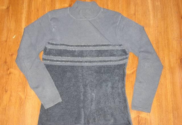 Свитер женский р.44 серый Москва