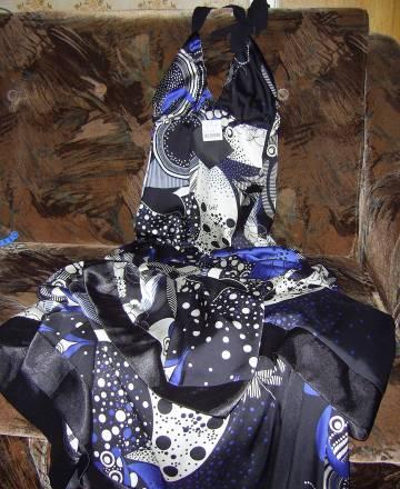 Новое красивое платье Stradivarius+сил.бюстгалтер Москва