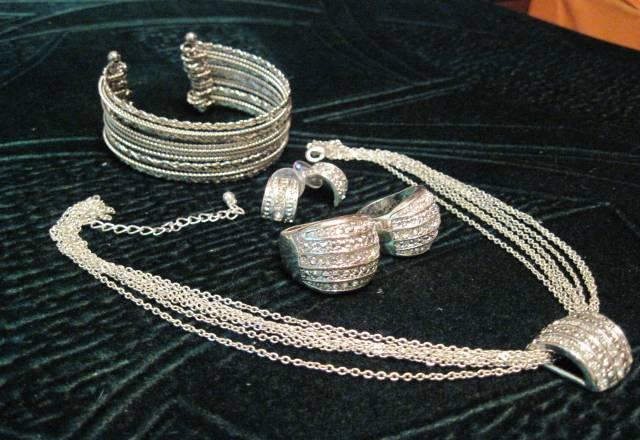 Набор бижутерии Москва