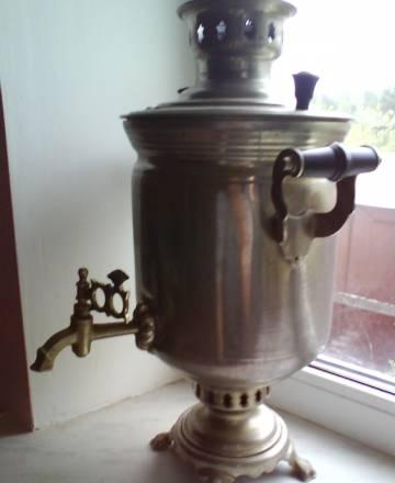 Самовар угольный,древесный на 5 литров Санкт-Петербург