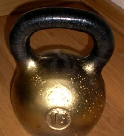 Гиря 16 кг маленькая Москва