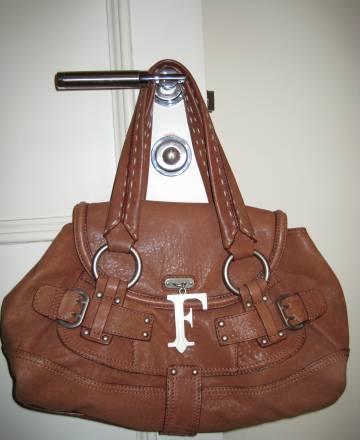 Ferre сумка оригинал.Абсолютно новая.Первая линия Москва