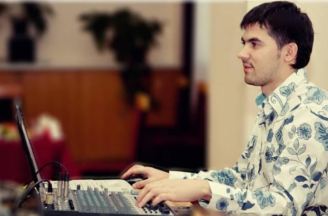 Тамада, Ведущий, Диджей на свадьбу Москва