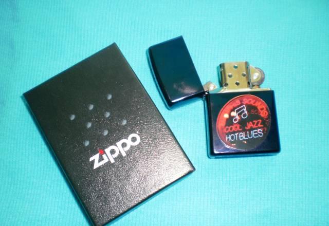 Зажигалка Zippo Москва