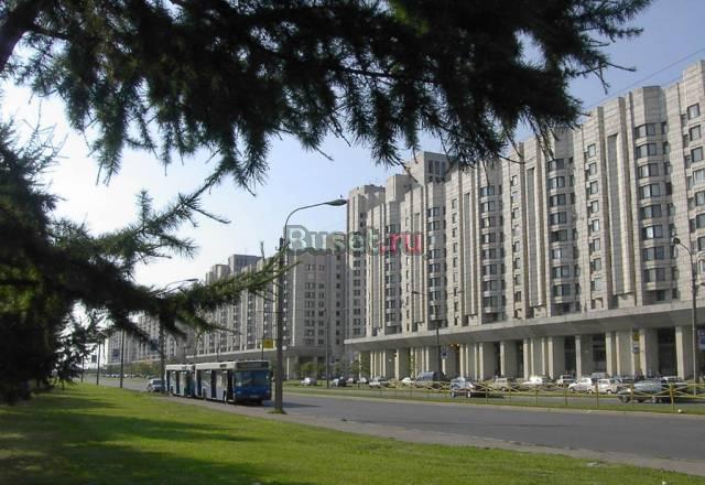 Сдам 1 к.кв на Новосмоленской наб Санкт-Петербург