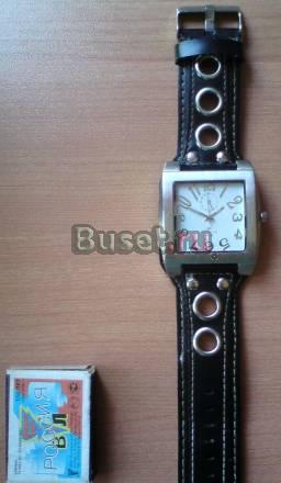 Часы.Унисекс.Немного б/у в отличном рабочем состоя Ульяновск