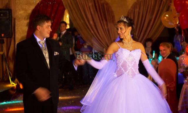 Свадебное платье (свад.комплект) Самара