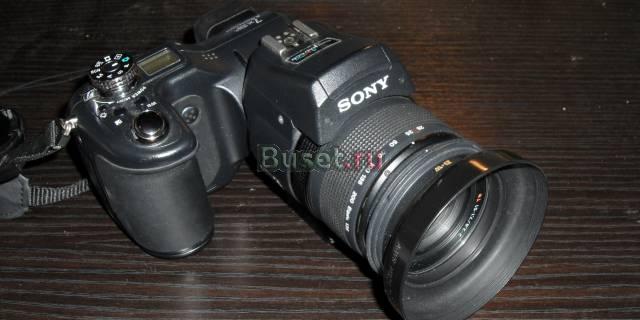Sony Cyber-shot DSC-F828 и вспышка sony hvl-f32x Москва