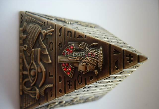 Бронза пирамидка Москва