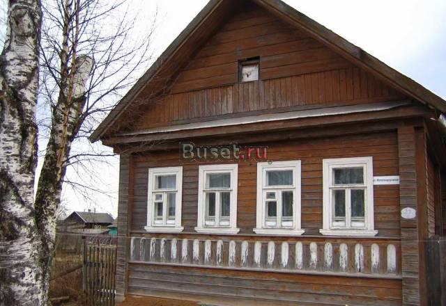 Новгородская область п. Крестцы дом Великий Новгород