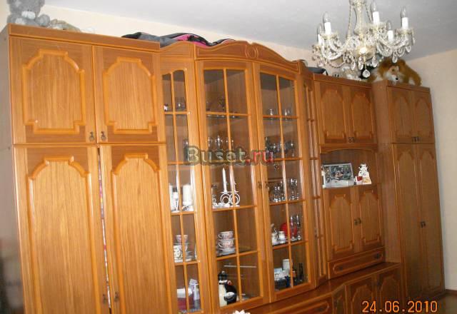 Продается стенка 25000 торг Москва