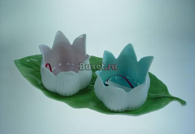 Мисочки в виде цветка на листе Москва