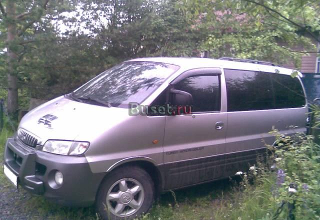 Hyundai H-1 Starex, 2001 Санкт-Петербург