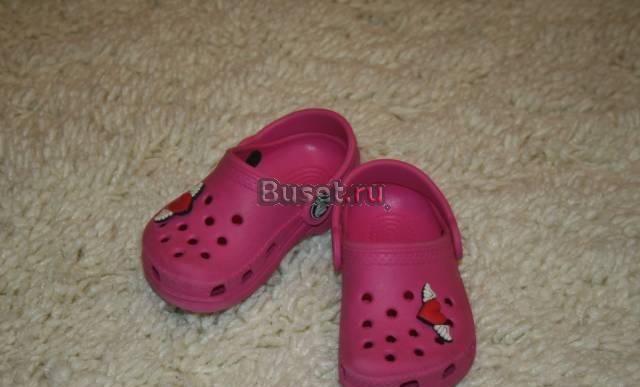Сланцы фирмы Crocs Москва